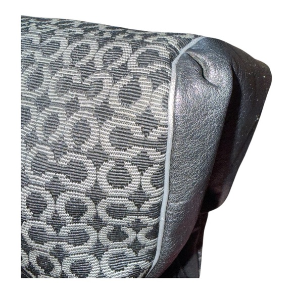 Coach Op Art Needlepoint Madison Phoebe Shoulder Bag - Picture 12 of 16